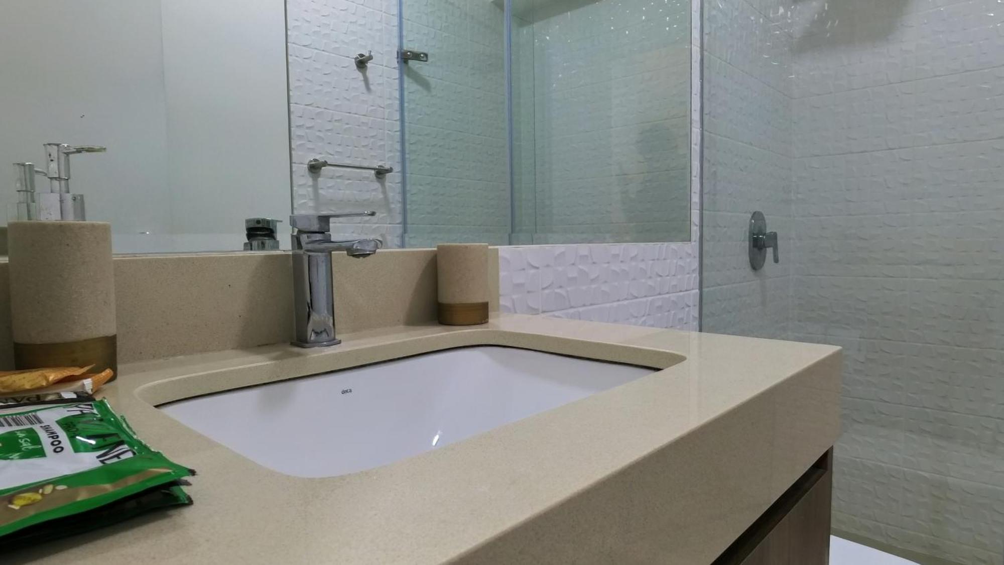 Hermoso Departamento Con Piscina, Gimnasio, Sala Parrillas Lima
